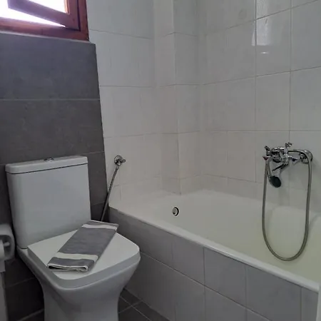 Aparthotel Stavris 3*