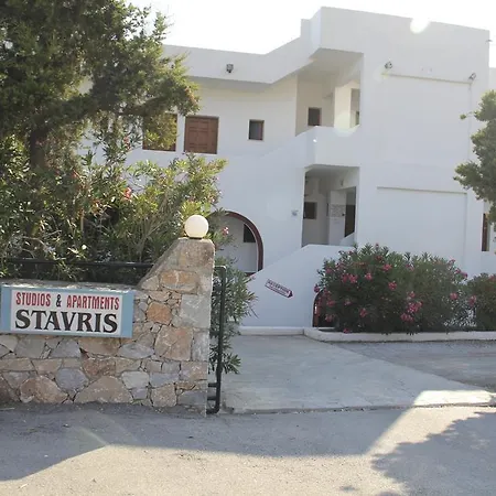 Stavris Aparthotel 3*