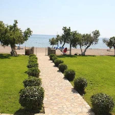 Aparthotel Stavris 3*